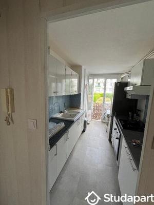 Chambre - 12 m² - 1 pièce