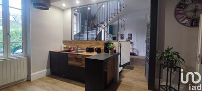 Maison de ville - 209 m² - 9 pièces