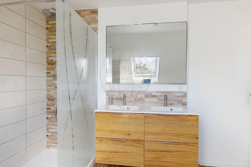 Maison - 156 m² - 5 pièces