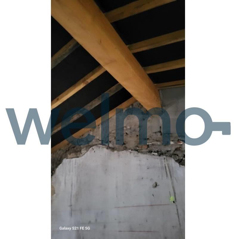 Maison - 342 m² - 12 pièces