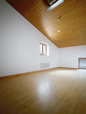 Maison de bourg - 61 m² - 3 pièces