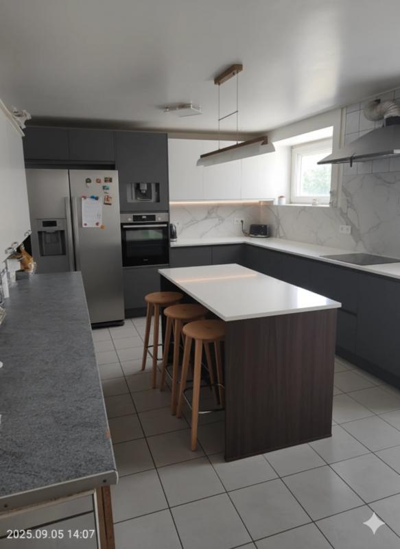 Maison - 90 m² - 7 pièces