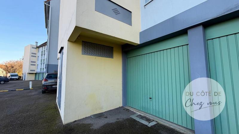 Appartement - 98 m² - 5 pièces