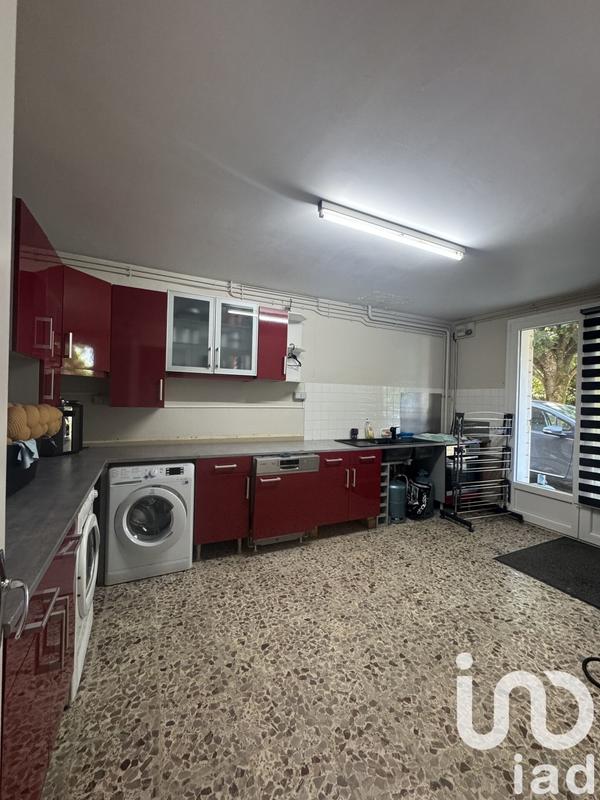 Maison - 167 m² - 8 pièces