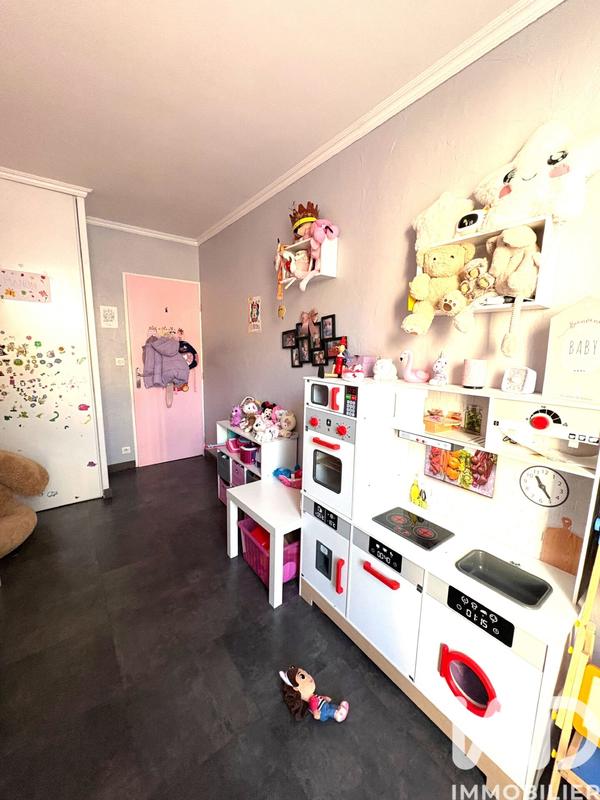 Appartement - 94 m² - 4 pièces