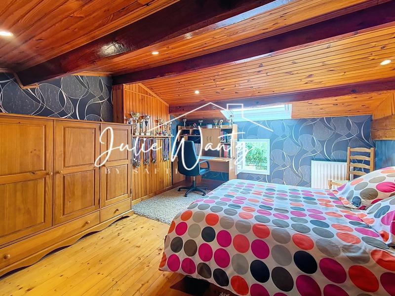 Maison - 170 m² - 6 pièces