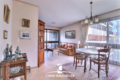 Appartement - 67 m² - 2 pièces