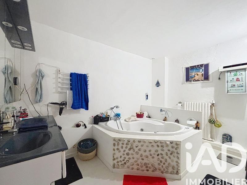 Maison - 163 m² - 7 pièces