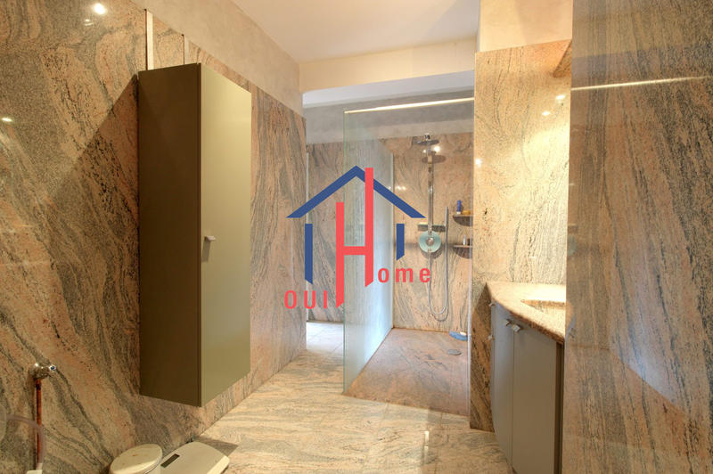 Appartement - 100 m² - 4 pièces