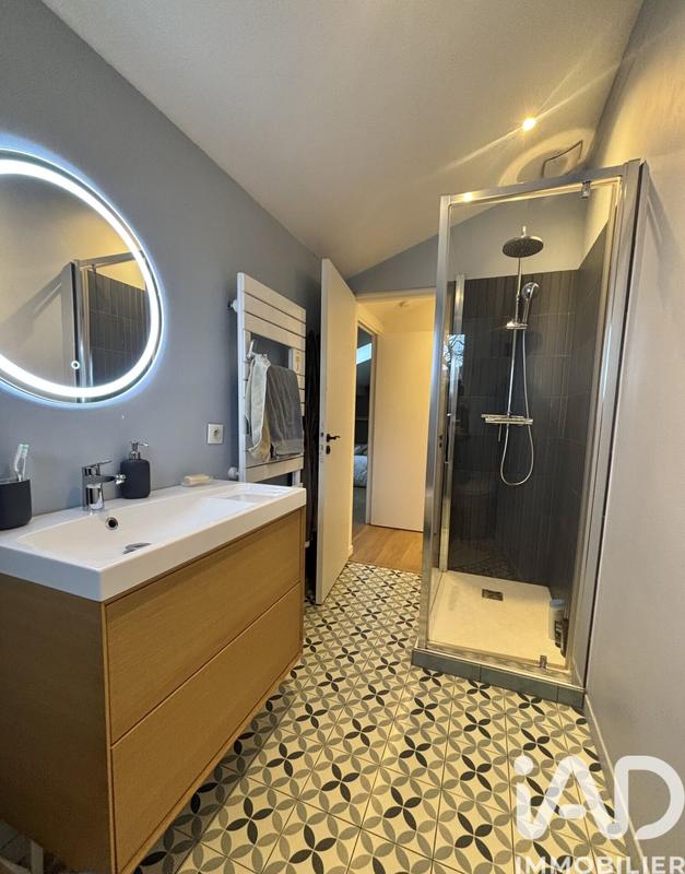 Maison - 160 m² - 7 pièces