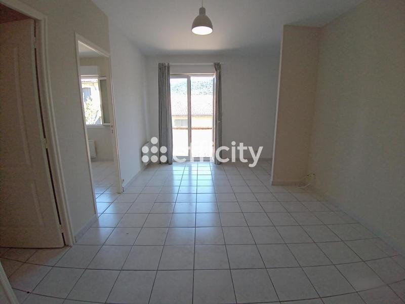 Immeuble - 213 m² - 4 pièces