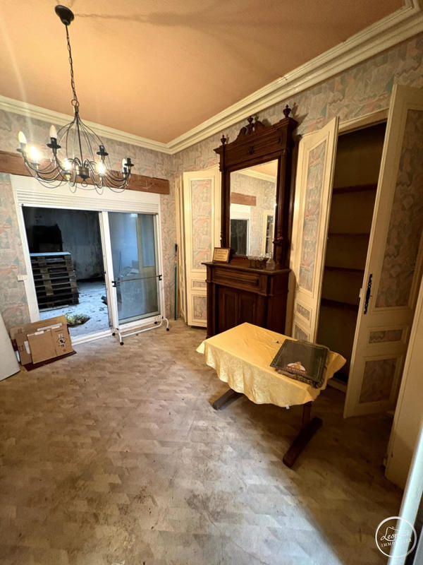 Appartement - 170 m² - 8 pièces