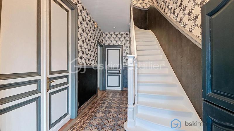Maison de maîtres - 146 m² - 8 pièces