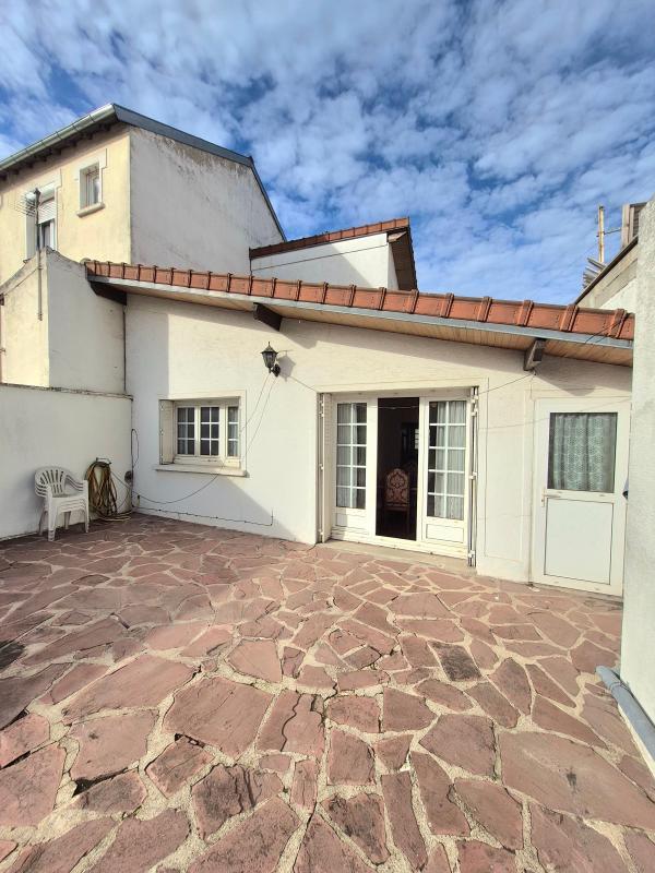 Maison - 74 m² - 4 pièces