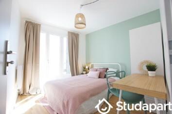 Chambre - 10 m² - 1 pièce