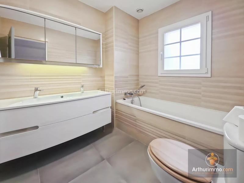 Maison - 160 m² - 7 pièces