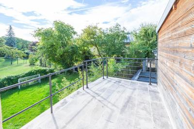 Maison - 102 m² - 4 pièces