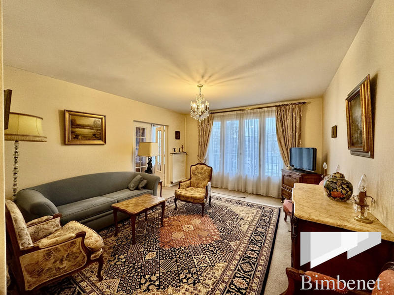 Appartement - 108 m² - 5 pièces