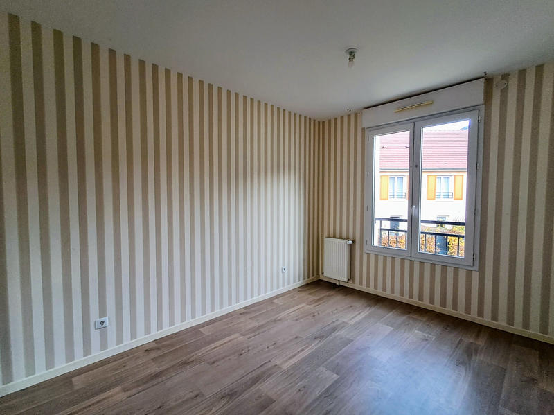 Maison - 80 m² - 5 pièces