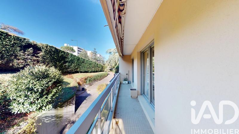 Appartement - 147 m² - 6 pièces