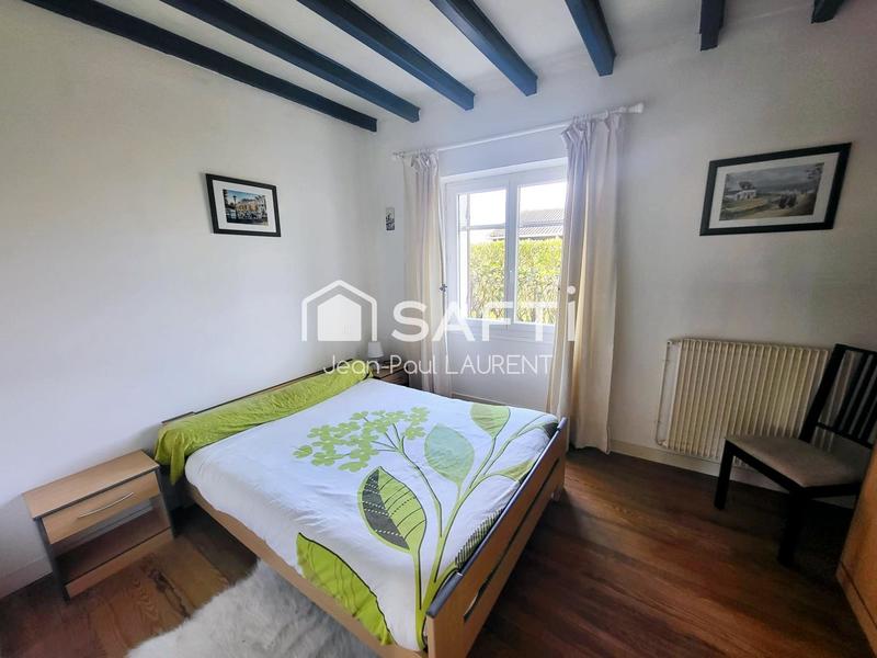 Maison - 255 m² - 11 pièces