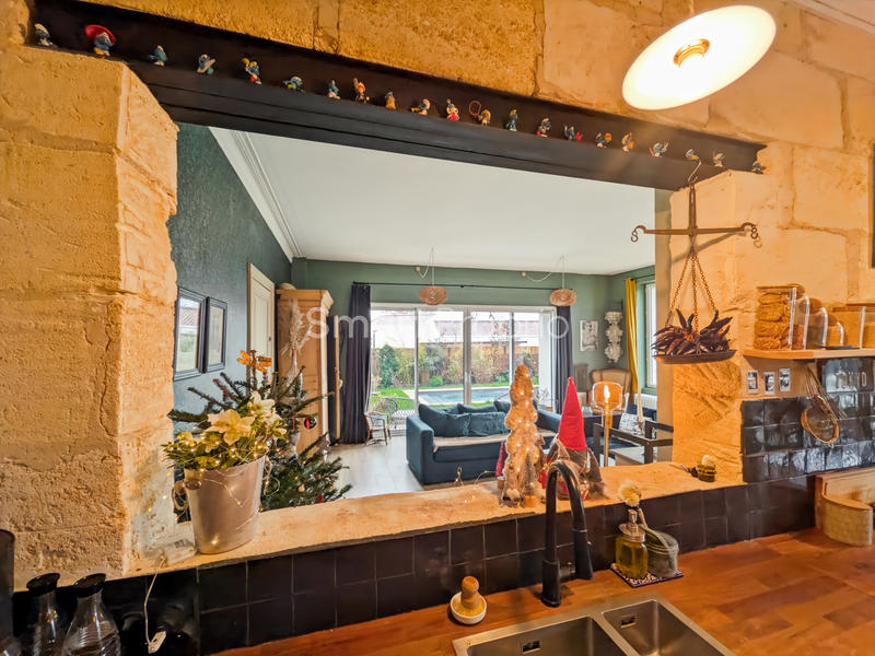 Maison de village - 210 m² - 5 pièces