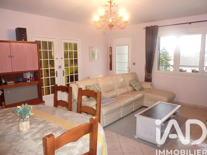 Maison - 90 m² - 5 pièces
