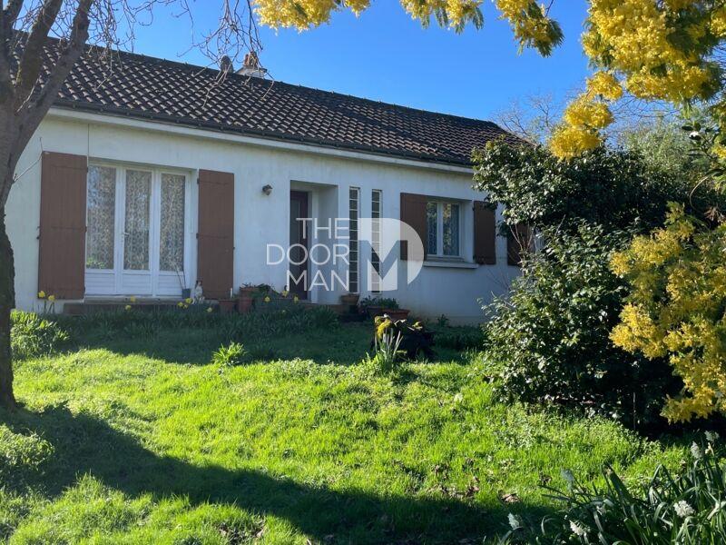 Maison - 90 m² - 5 pièces