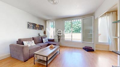 Duplex - 81 m² - 4 pièces