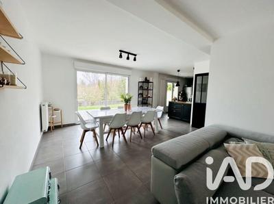 Maison - 112 m² - 6 pièces