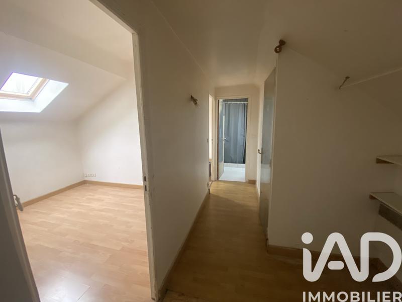 Maison - 224 m² - 8 pièces