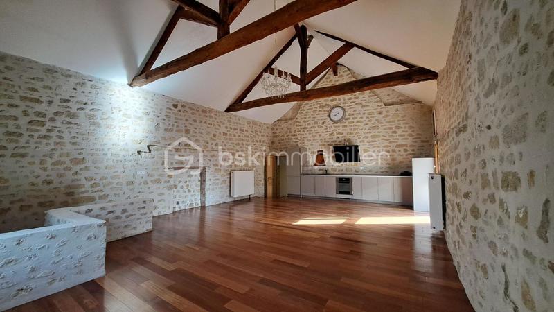 Corps de ferme - 154 m² - 7 pièces