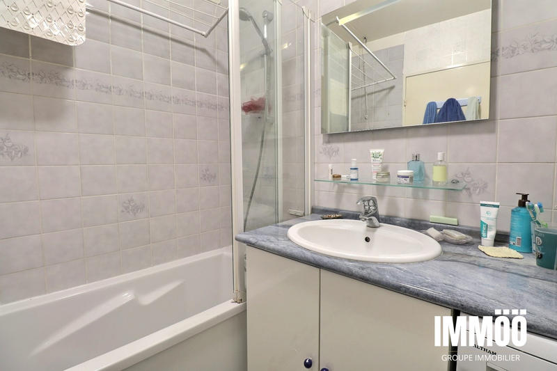 Appartement - 82 m² - 4 pièces