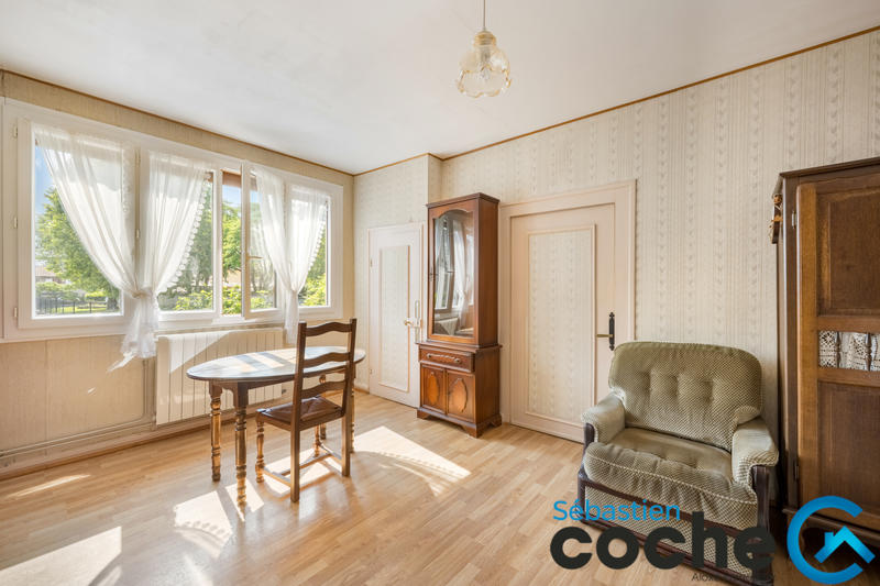 Maison - 187 m² - 6 pièces