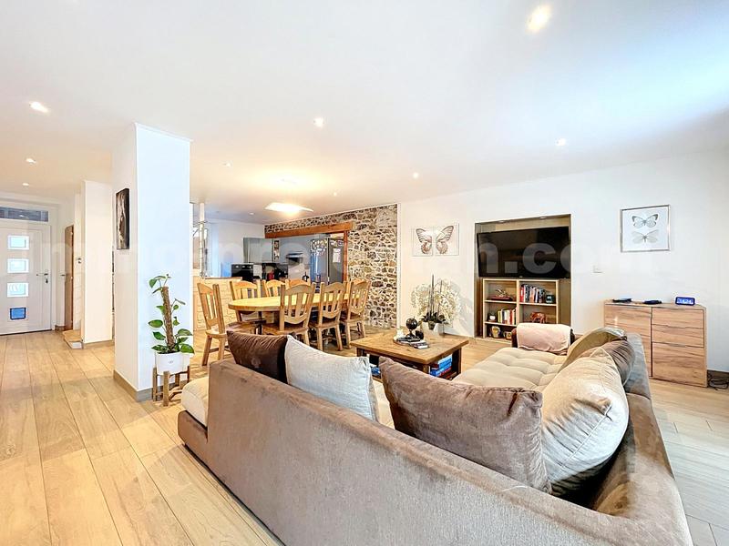 Maison - 145 m² - 5 pièces