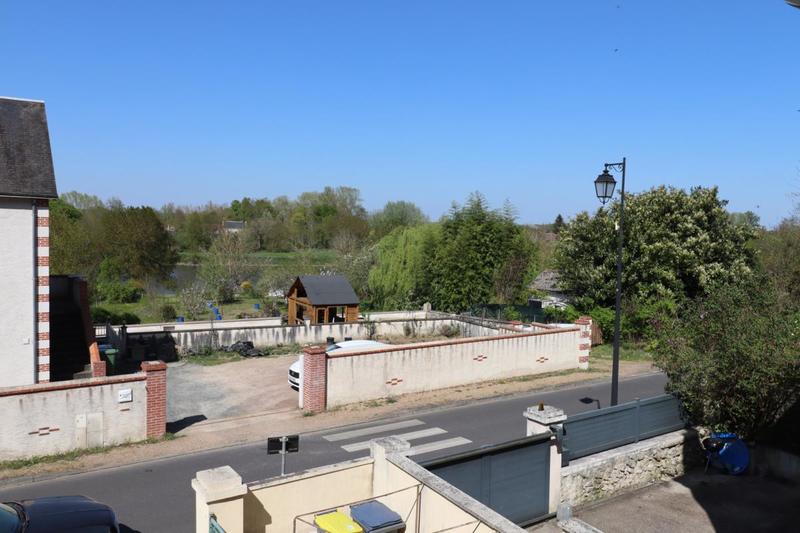 Maison - 247 m² - 11 pièces