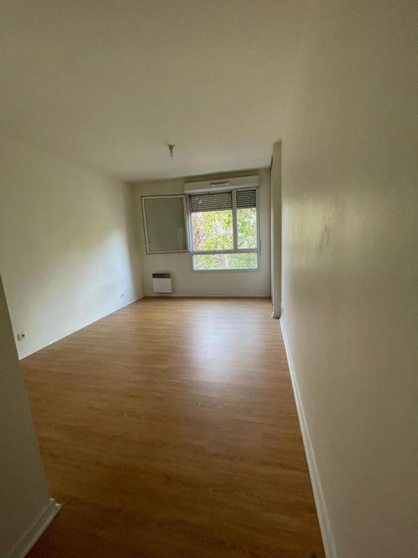 Chambre - 31 m² - 1 pièce