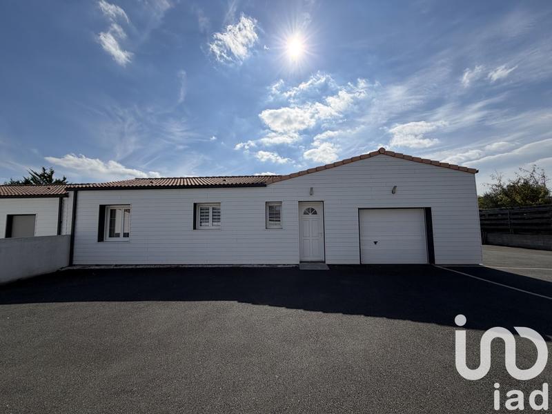 Maison - 96 m² - 4 pièces