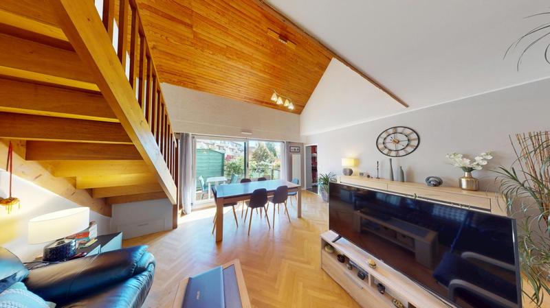 Duplex - 122 m² - 4 pièces