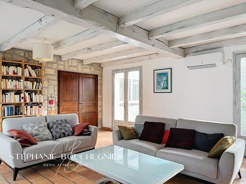Maison - 176 m² - 7 pièces