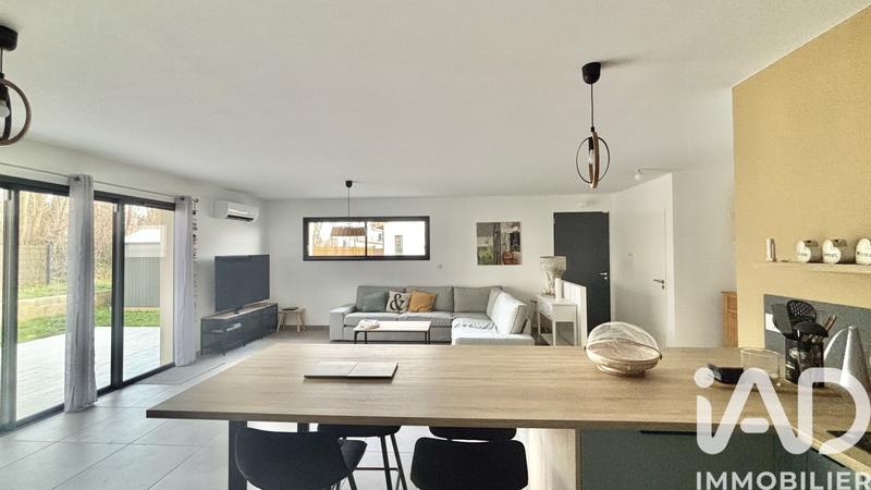 Maison - 84 m² - 3 pièces