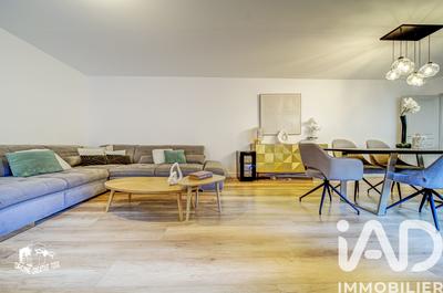 Appartement - 108 m² - 5 pièces