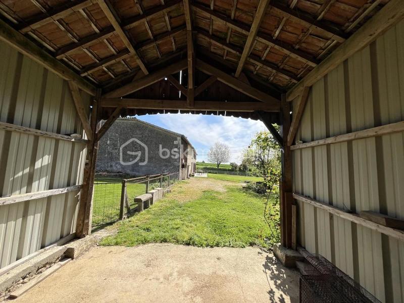 Maison en pierre - 160 m² - 9 pièces