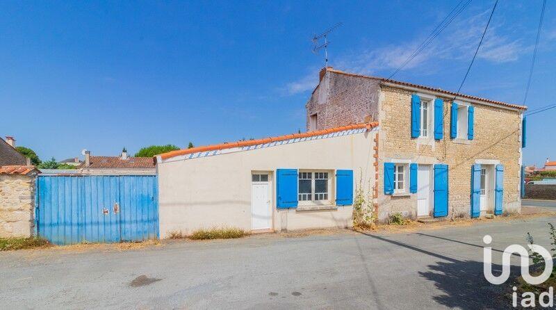 Maison - 262 m² - 6 pièces