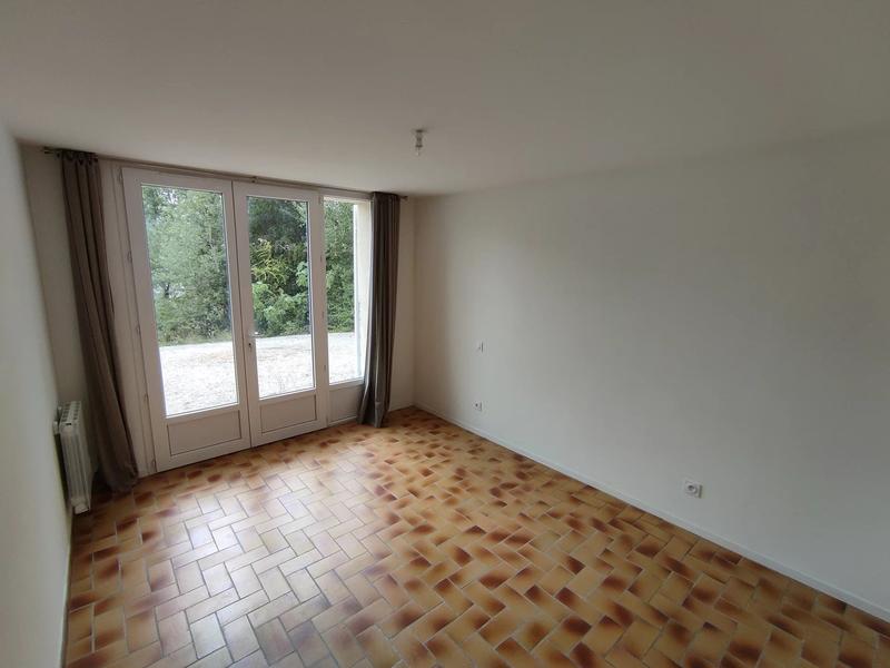 Appartement - 81 m² - 3 pièces
