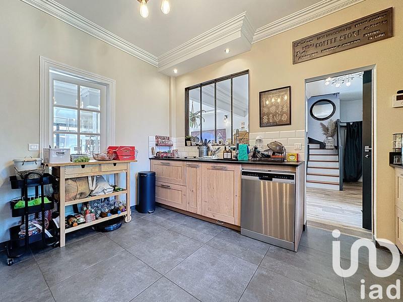 Maison - 150 m² - 6 pièces