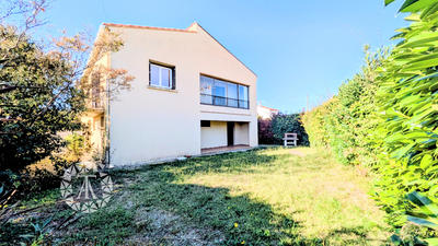 Villa - 114 m² - 5 pièces