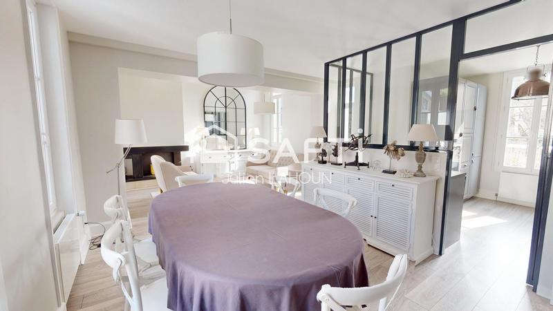 Villa - 180 m² - 9 pièces