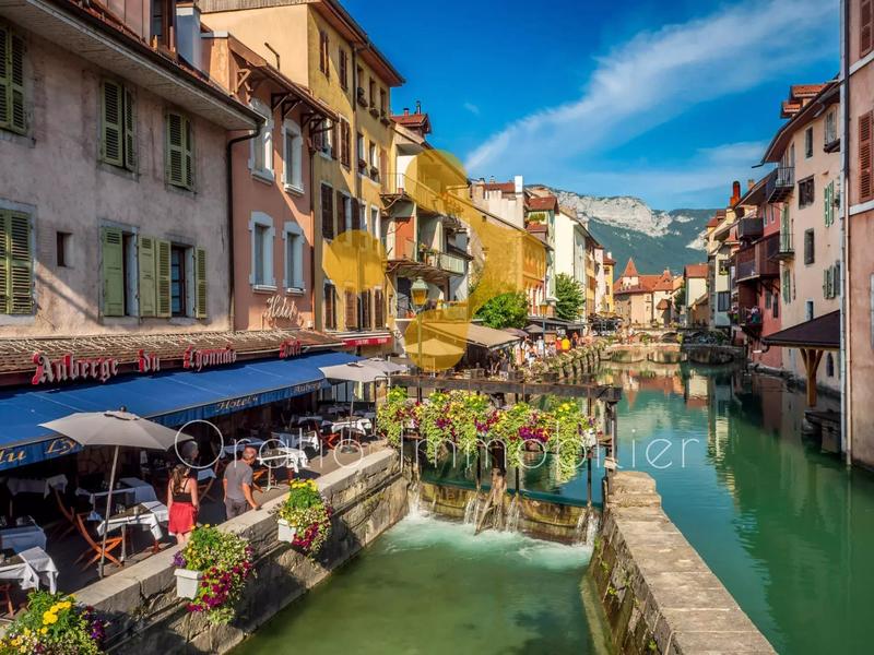 Appartement - 107 m² - 5 pièces