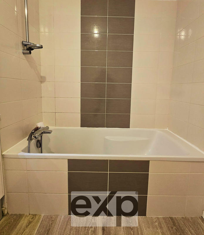 Appartement - 80 m² - 4 pièces